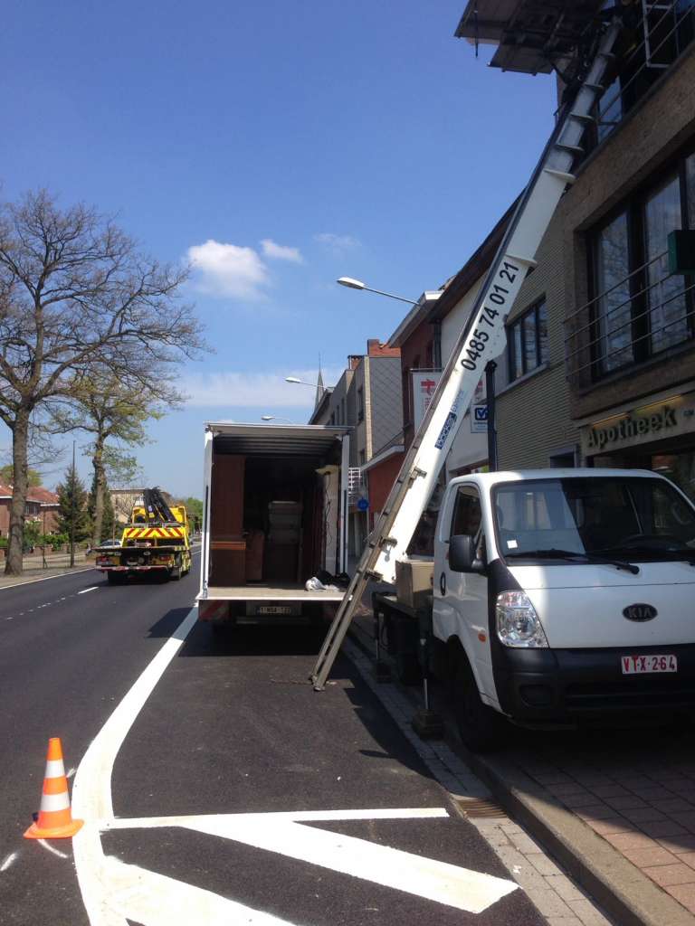 Verhuislift Huren in Antwerpen - Ladderliftservice.be