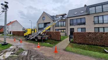LADDERLIFT, VERHUISLIFT OF MEUBELLIFT HUREN IN ANTWERPEN (OF IN UW REGIO)? WIJ ZIJN ER SNEL!
